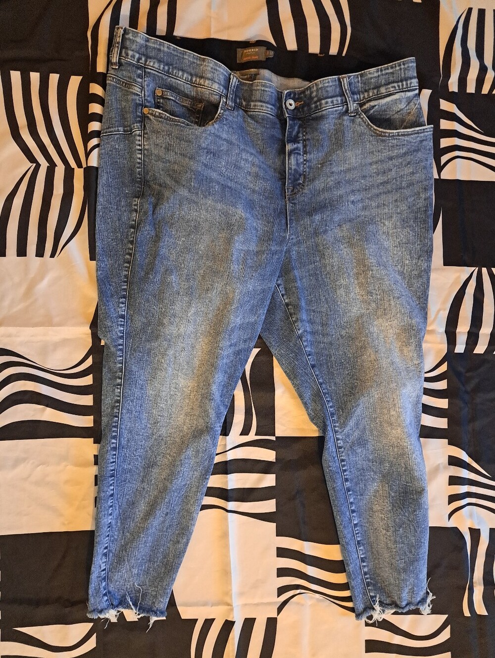 Women's Torrid Bombshell Skinny Jeans Size 26R